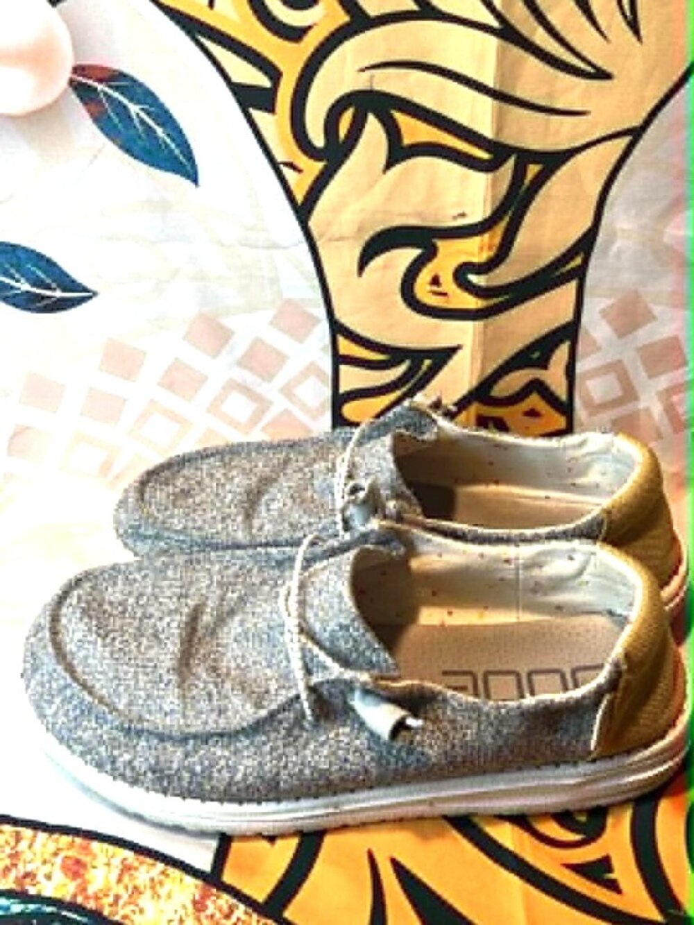 Hey Dude Wendy Women’s Size 9 • Light Gray Slip‑On Comfort Shoes - Picture 2 of 7